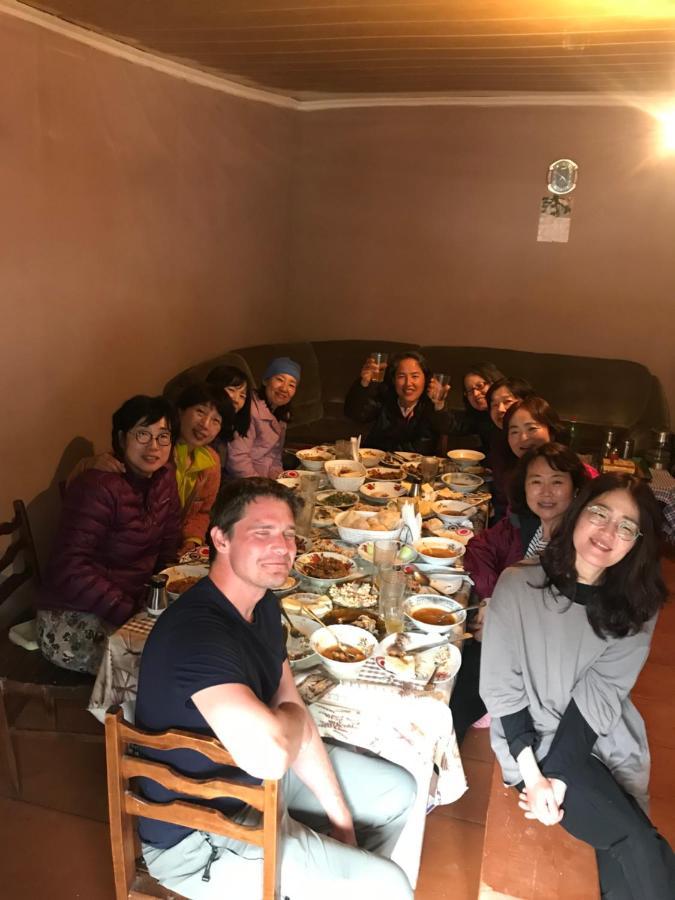Adishi Old House酒店 外观 照片